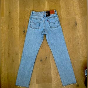 Levi’s Wedgie Straight NWT